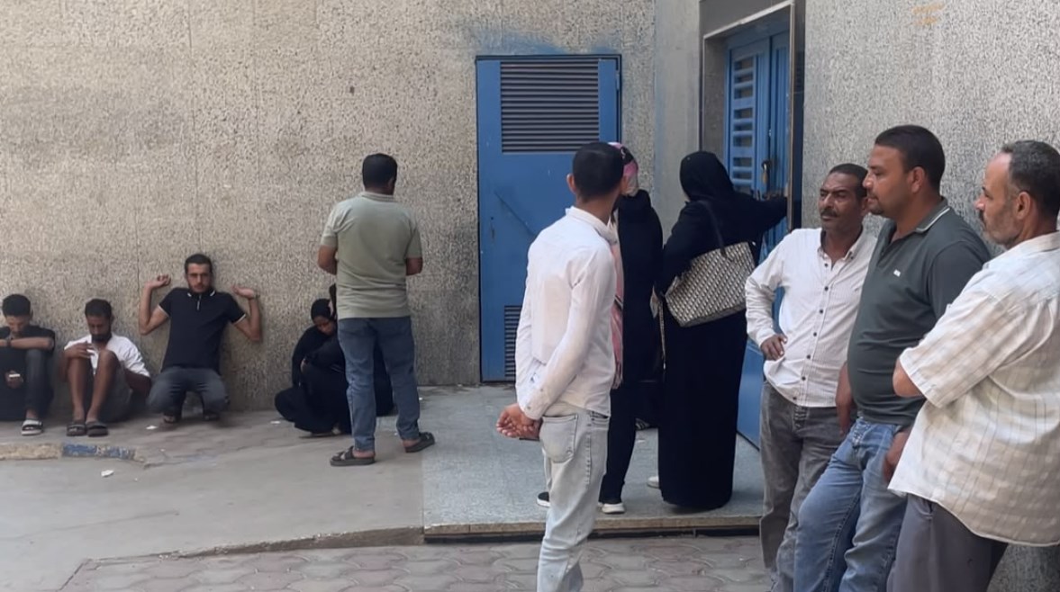 لقطة من تجمع الأهالي  