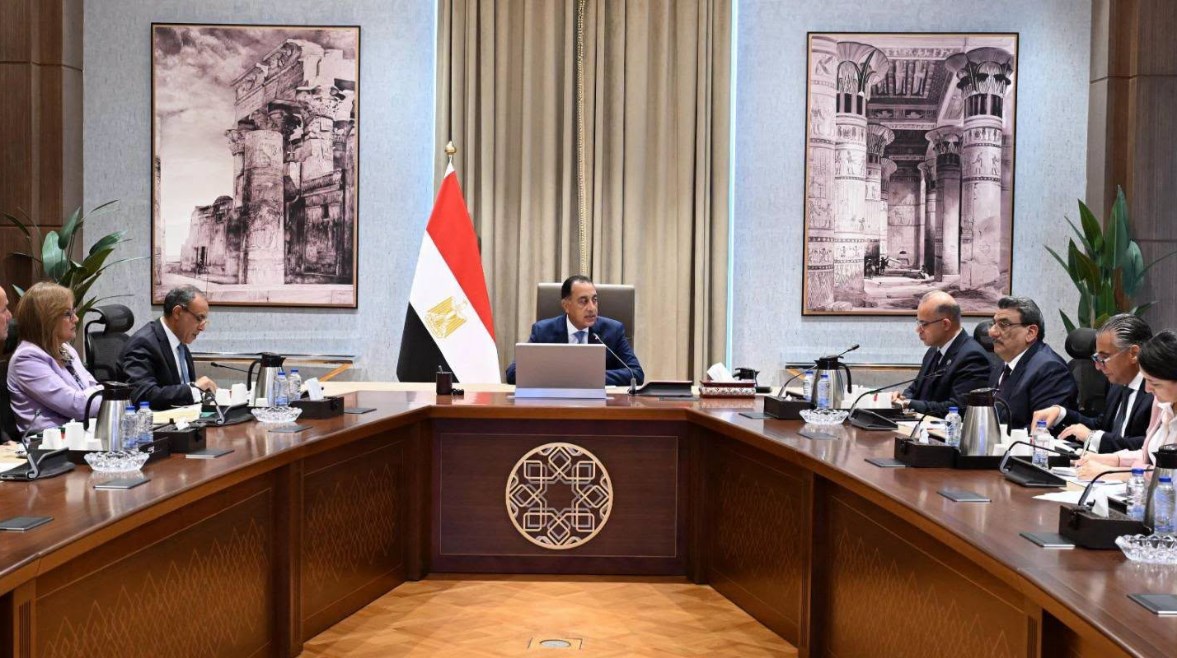 استعراض الترتيبات النهائية لزيارة الرئيس الصيني شي جين بينج