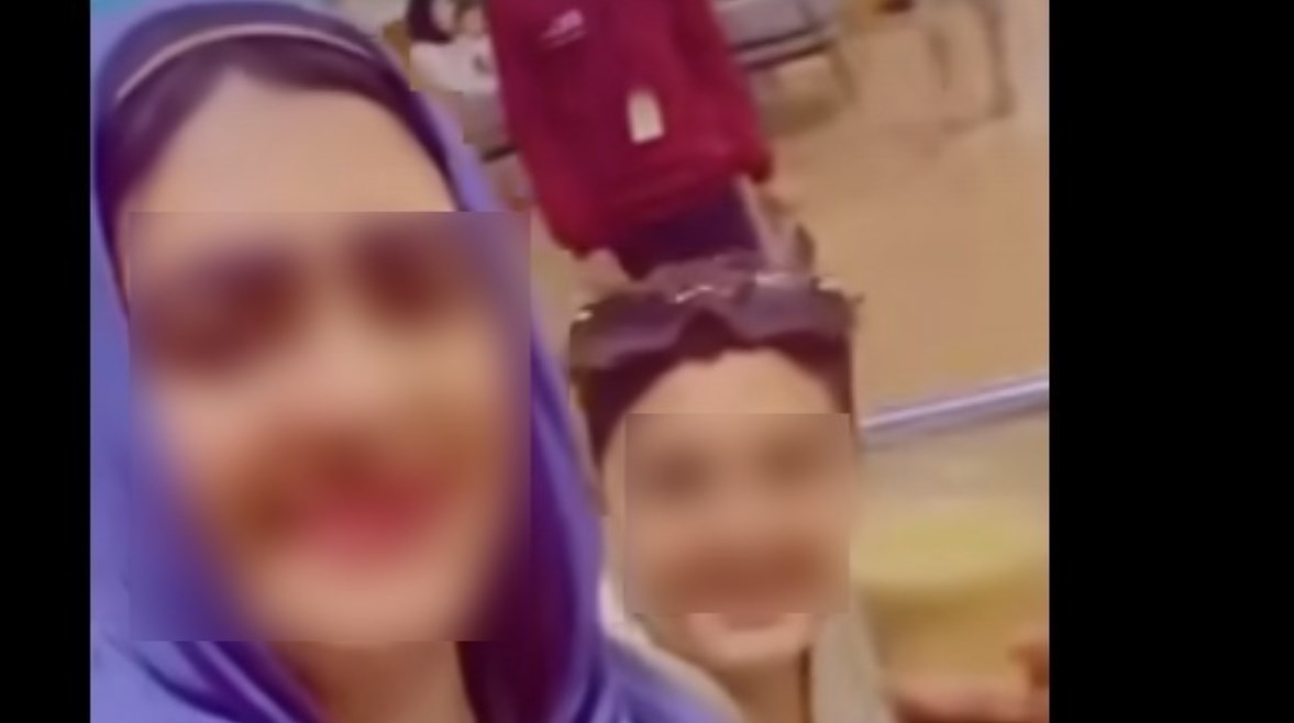 جانب من فيديو لسيدة تسب طليقها