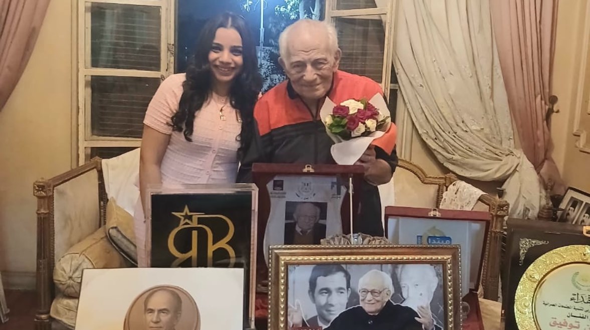 الفنان القدير رشوان توفيق والزميلة هايدي محمد 