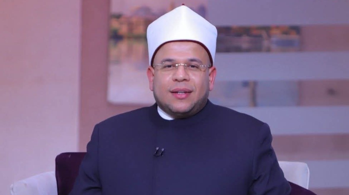 الدكتور أسامة قابيل