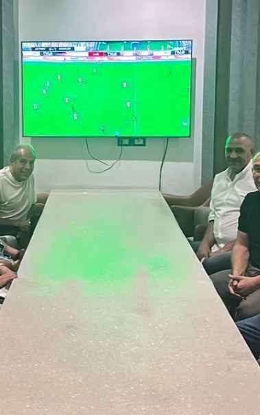 اتحاد الكرة يحتفل بتجديد التوأم حسن