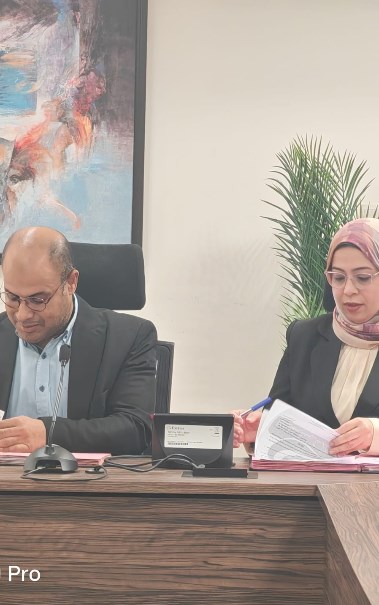 جانب من توقيع البروتوكول