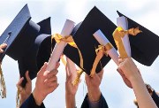 تكليف الدفعة 107 من خريجي الجامعات والمعاهد بأداء الخدمة العامة