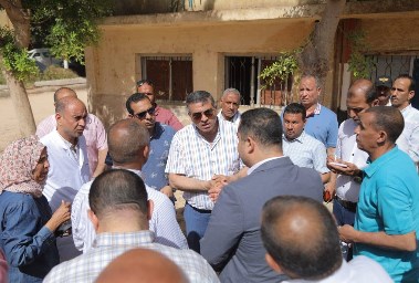 إحدى جولات المحافظين
