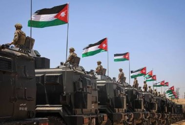الجيش الأردني يتصدي لـ20 صارةوخ باليستي قاجم من إيران