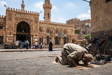 صورة مصنوعة من خلال الذكاء الاصطناعي 