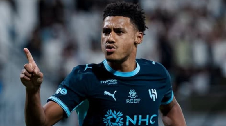أولي واتكينز لاعب الهلال
