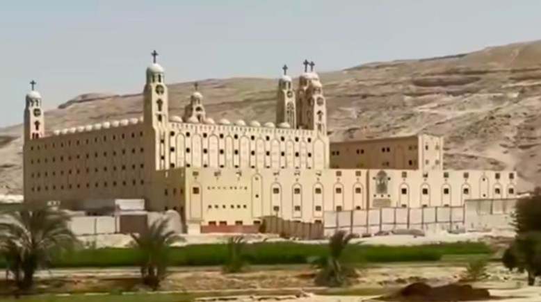 دير البتول بملوي 