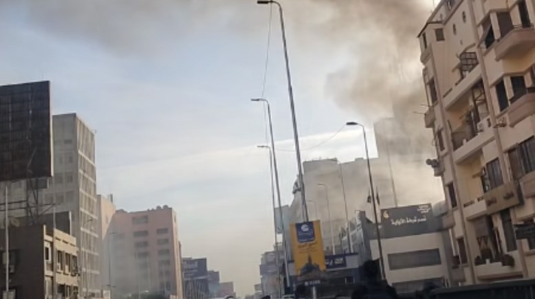 جانب من الحريق
