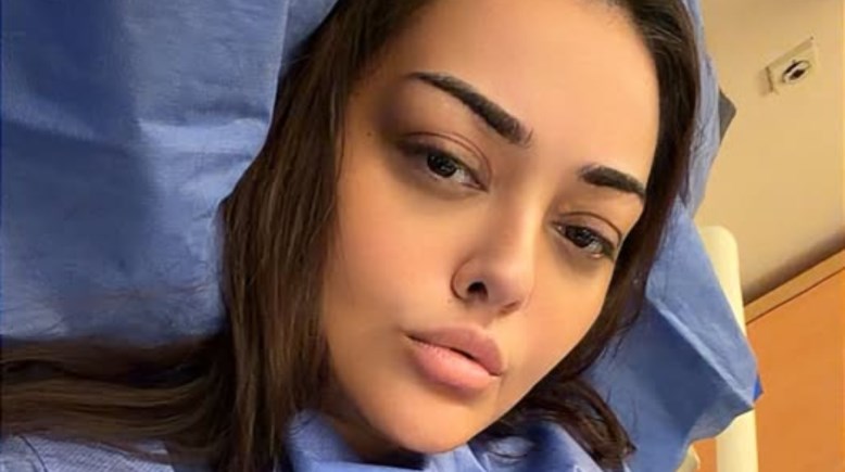  الفنانة راندا البحيري 