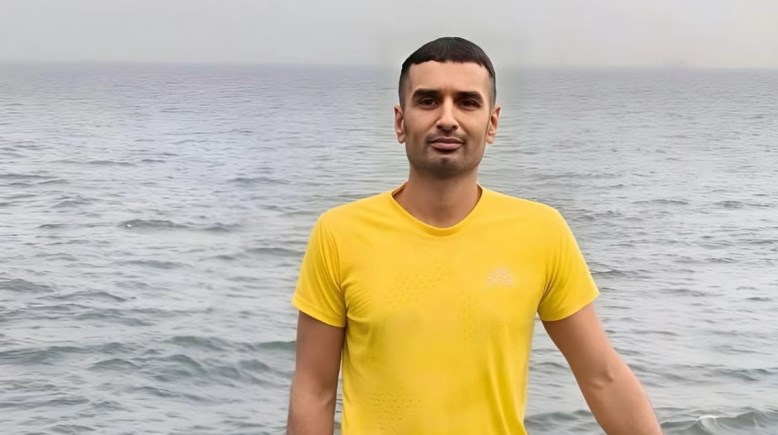 سامح أحد المختطفين بالصومال