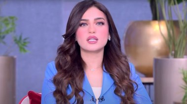 الإعلامية ياسمين عز