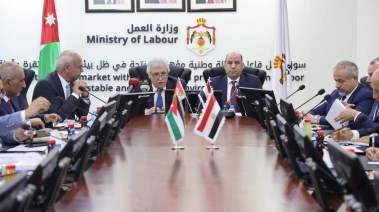 من اجتماع وزير العمل حسن رداد ونظيره الأردني