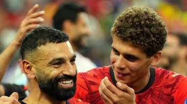 محمد صلاح وحمزة عبد الكريم