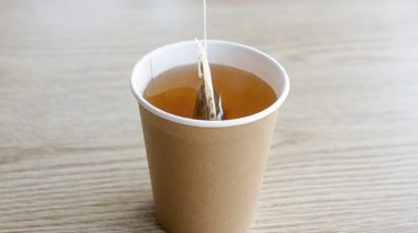 كوب بلاستيك