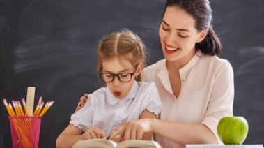 خطوات تأسيس الطفل في القراءة والكتابة من الصفر