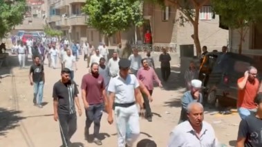 جانب من تشيع جثمان النقيب إيهاب البدري