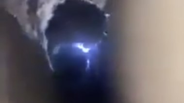 لقطة مأخوذة من فيديو الطفل حيدر في أفغانستان 