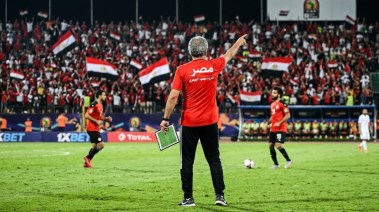المدرب الشهير - صورة ai