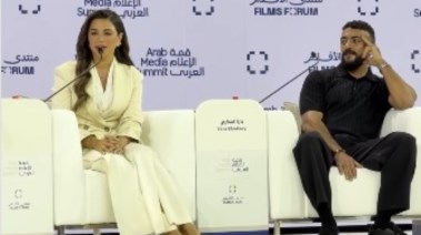 الفنانة يارا السكري 