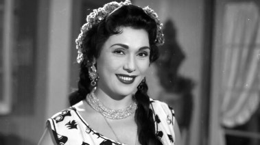 الفنانة تحية كاريوكا