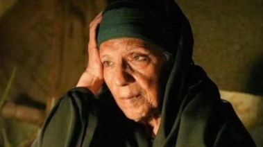الفنانة عارفة عبدالرسول 