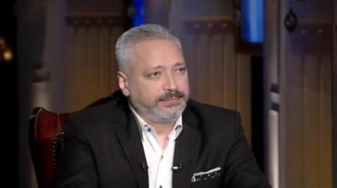 الإعلامي تامر امين 