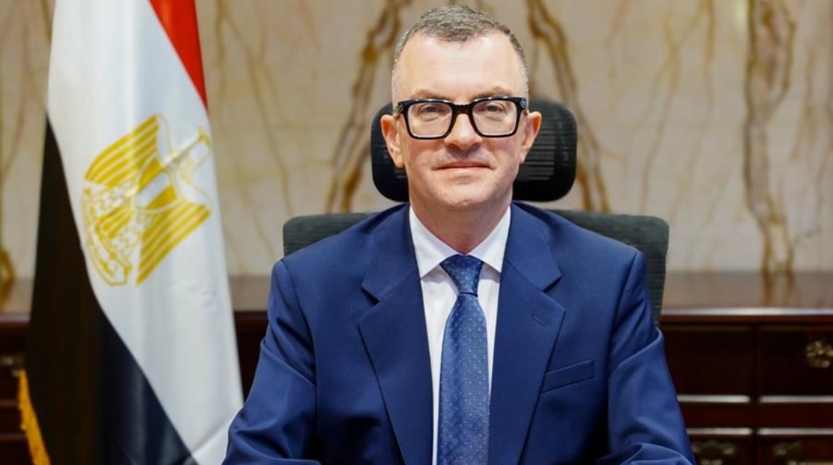 الدكتور أحمد رستم وزير التخطيط