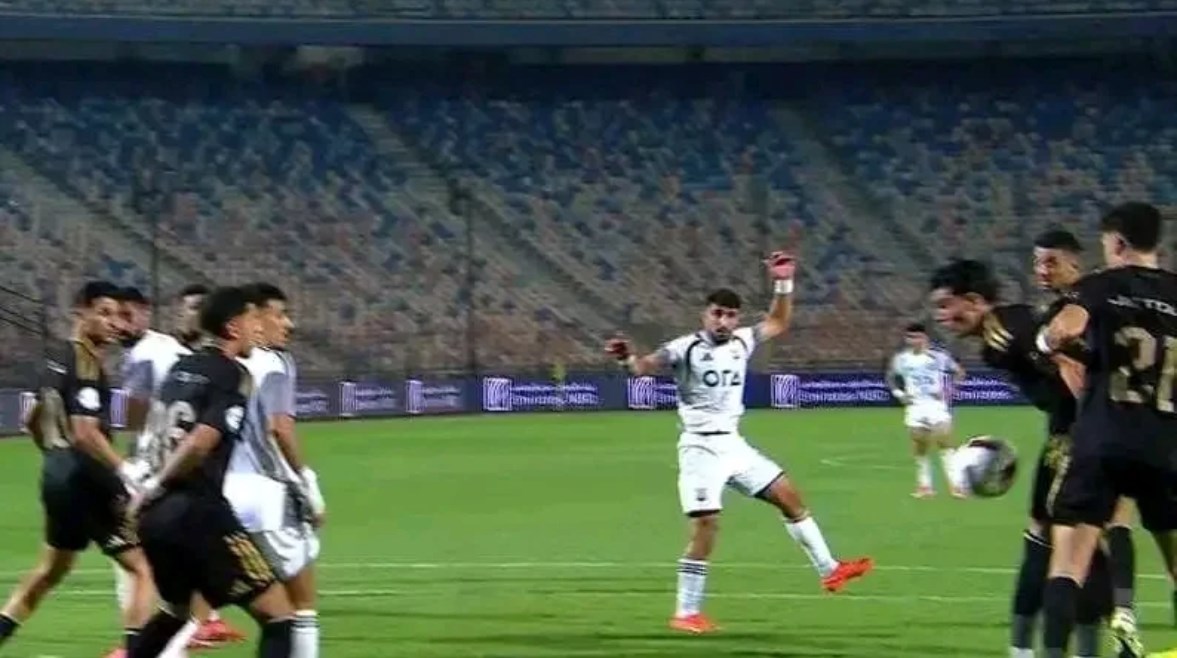 مباراة الأهلي وزد 