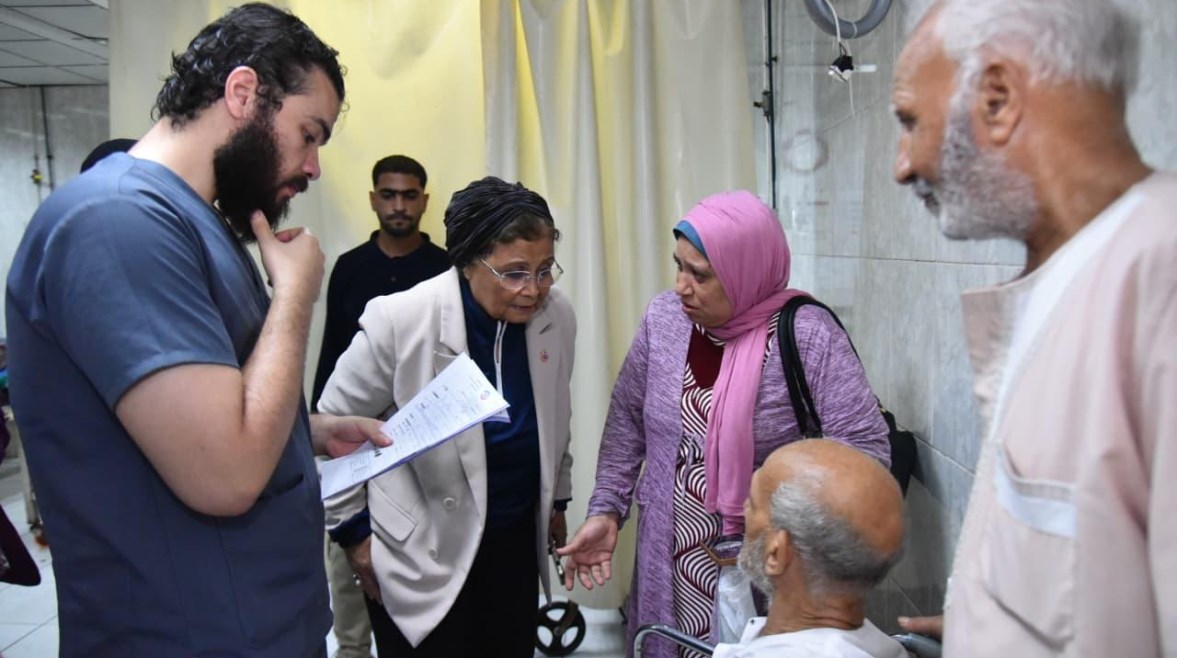 جانب من الجولة مع نائب وزير الصحة الدكتورة عبلة الالفي