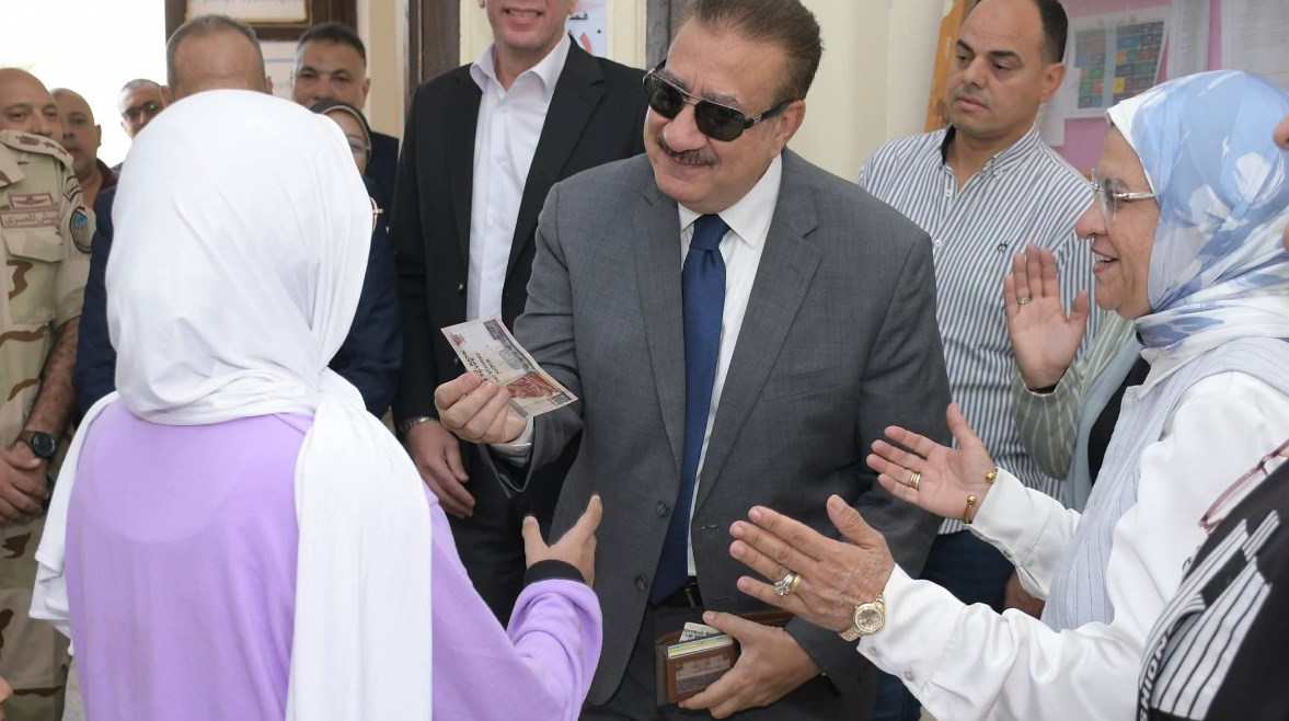 اللواء ابراهيم ابو ليمون محافظ بورسعيد 