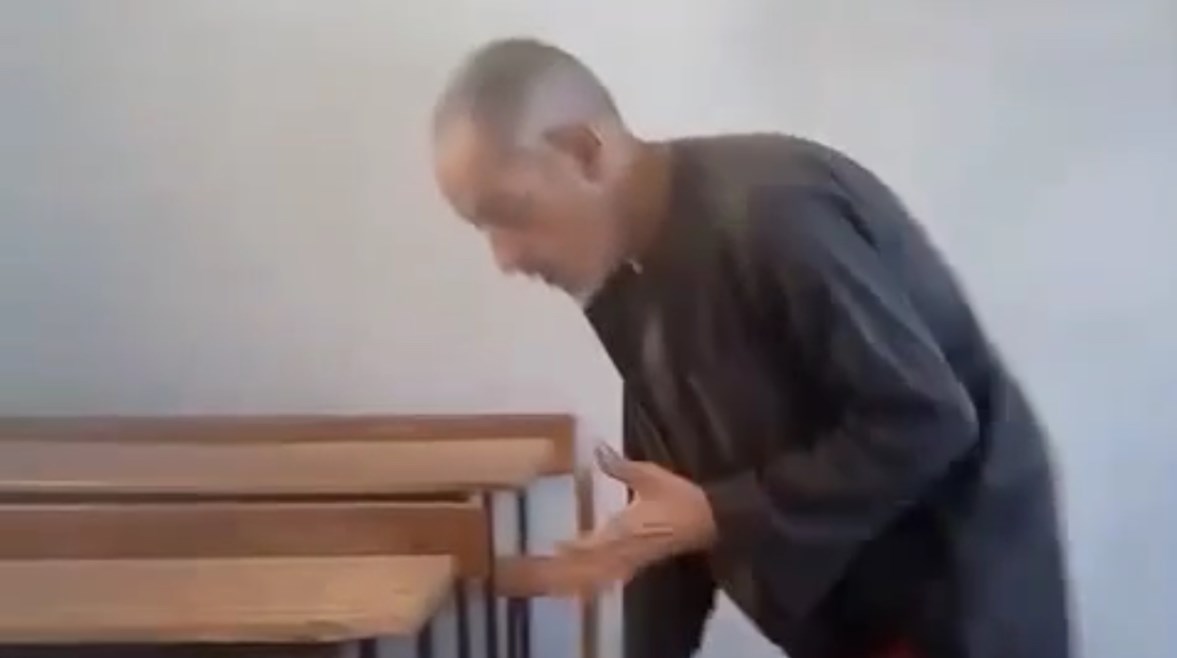 مدير المدرسة 