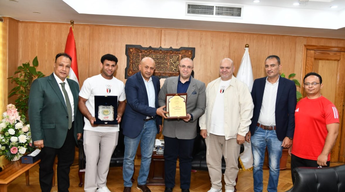 صورة اثناء التكريم 