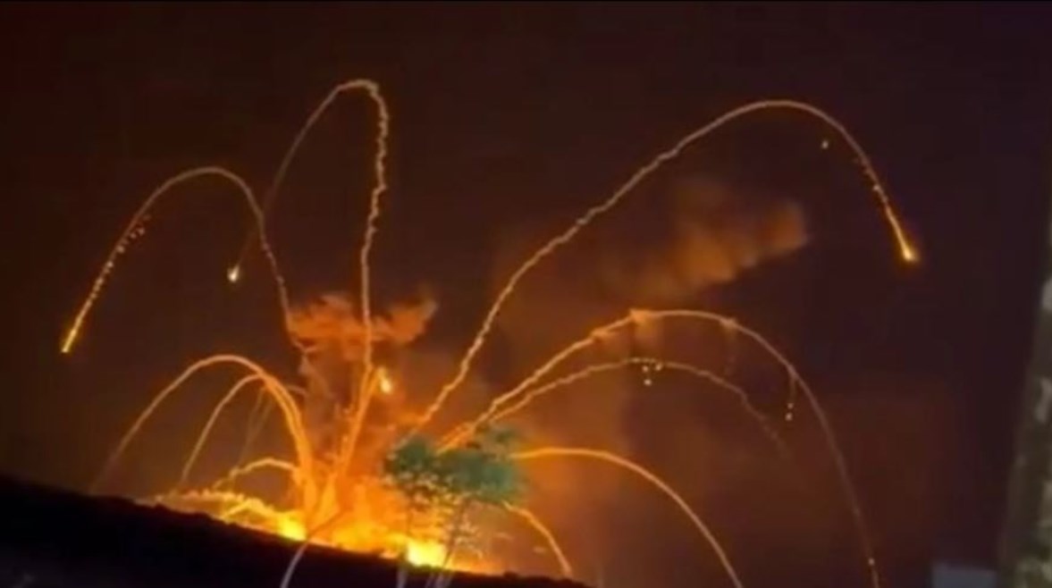 انفجار مستودع أسلحة يشعل ريف حلب