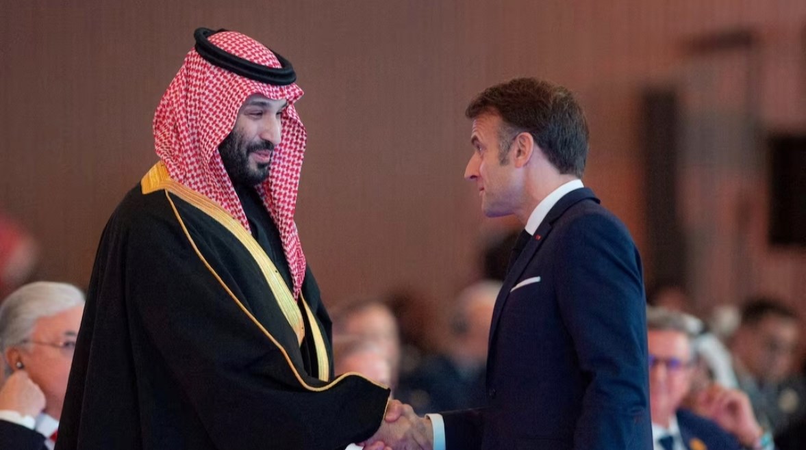 ولي العهد السعودي، محمد بن سليمان والرئيس الفرنسي، أيمانول ماكرون