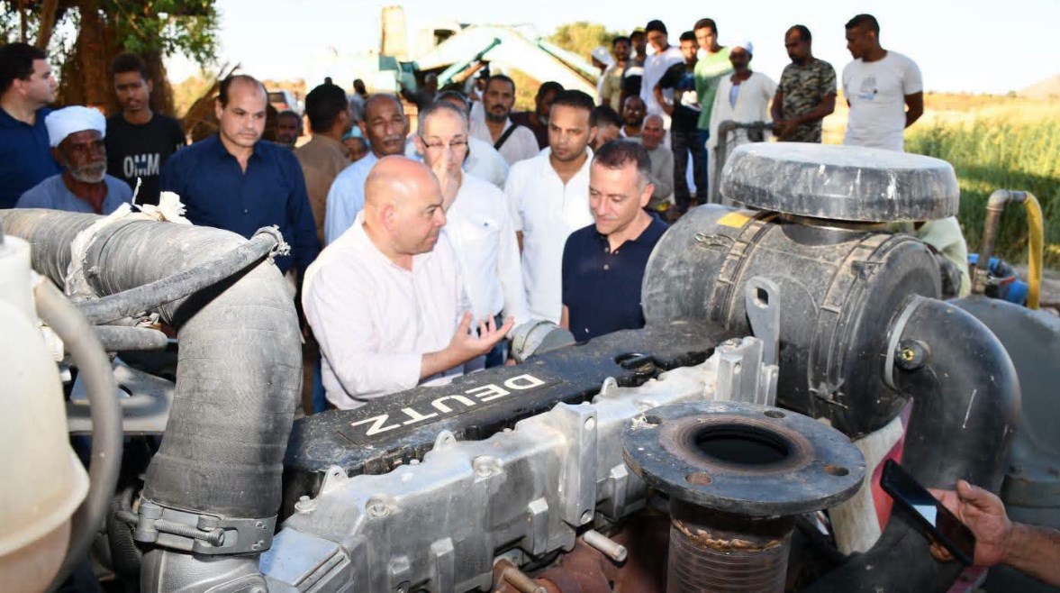 محافظ أسوان 