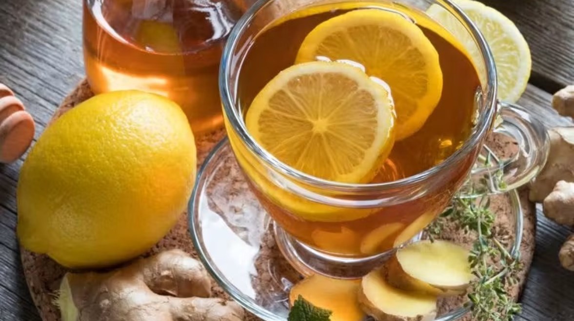 أفضل المشروبات لتهدئة أعراض نزلات البرد في الخريف