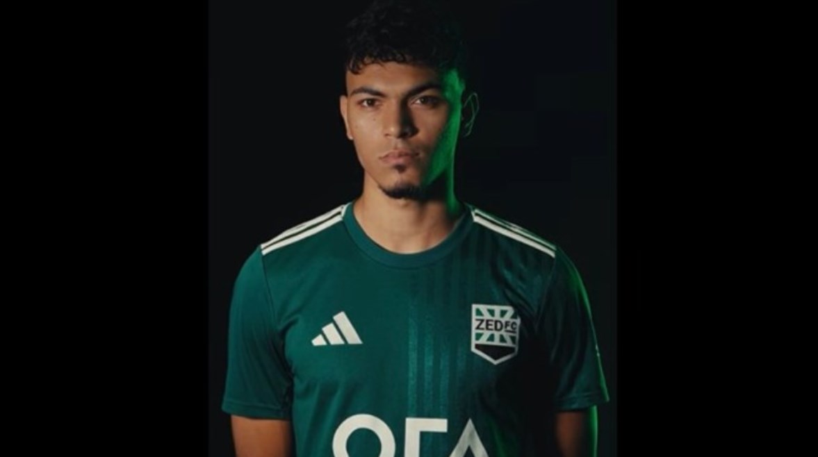  محمد حسين مدافع زد