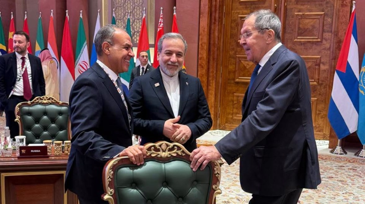 لقاءات وزير الخارجية
