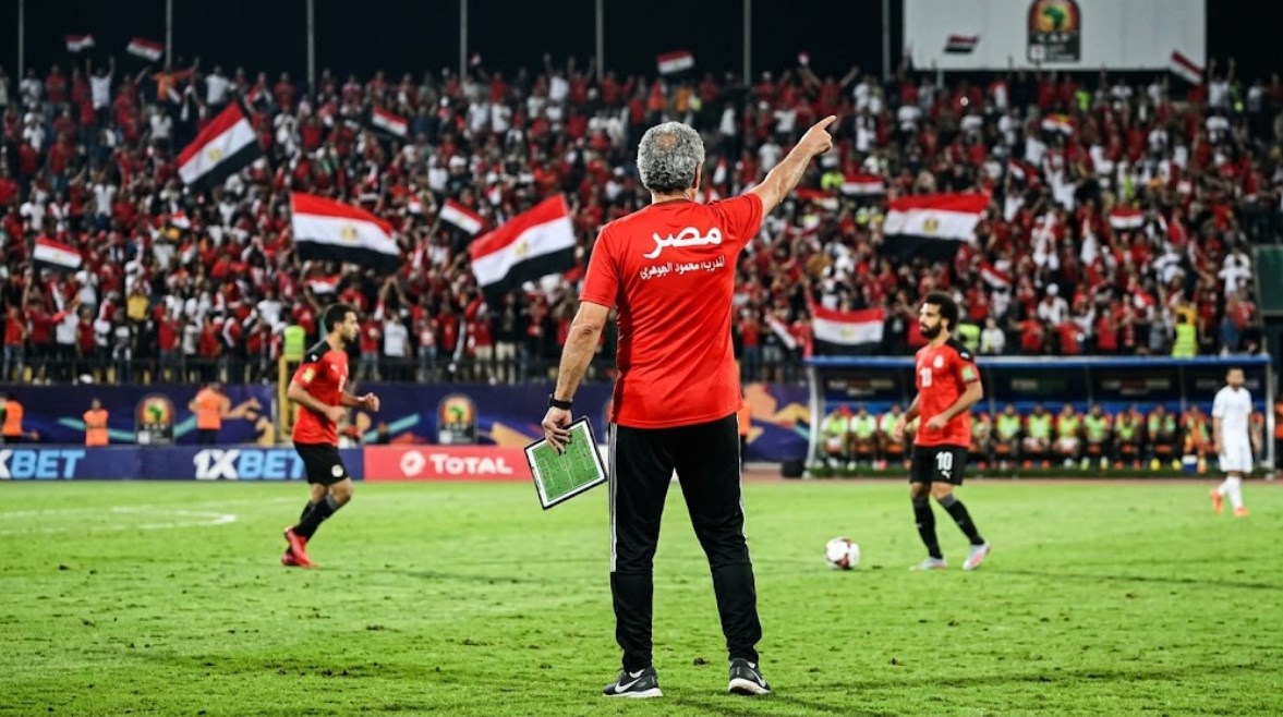 المدرب الشهير - صورة ai