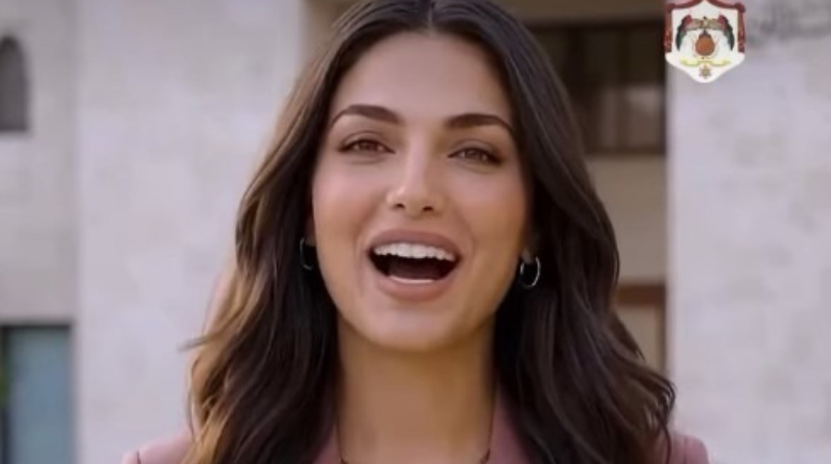 "فرح" أول ناطق رقمي حكومي