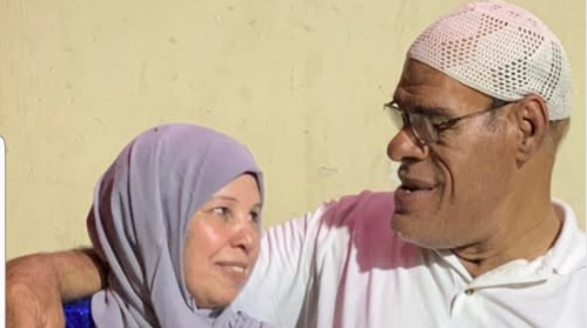 حسين أبو حجاج وزوجته