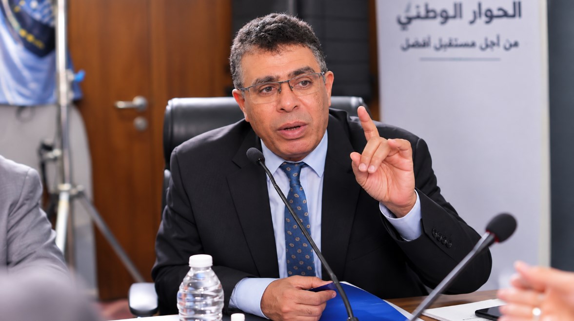 النائب عماد الدين حسين 