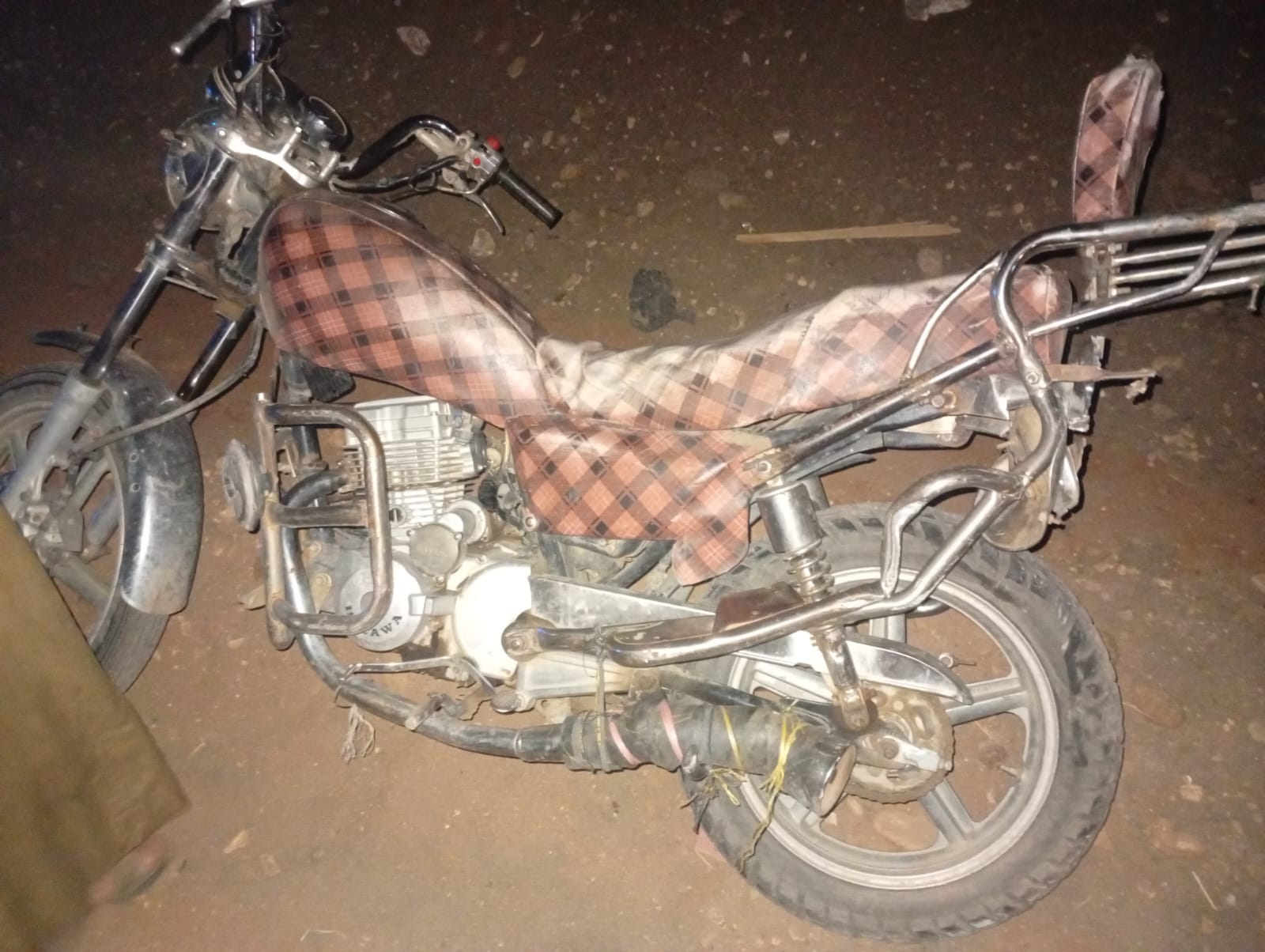 1000680298 1000680298