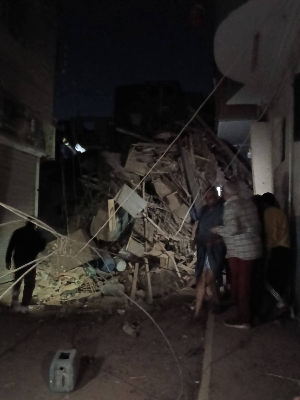 1001256385 1001256385