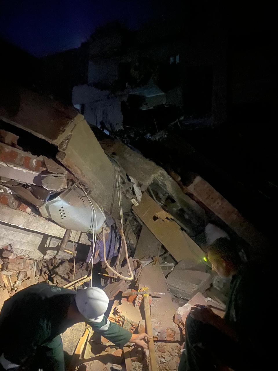 1001257735 1001257735