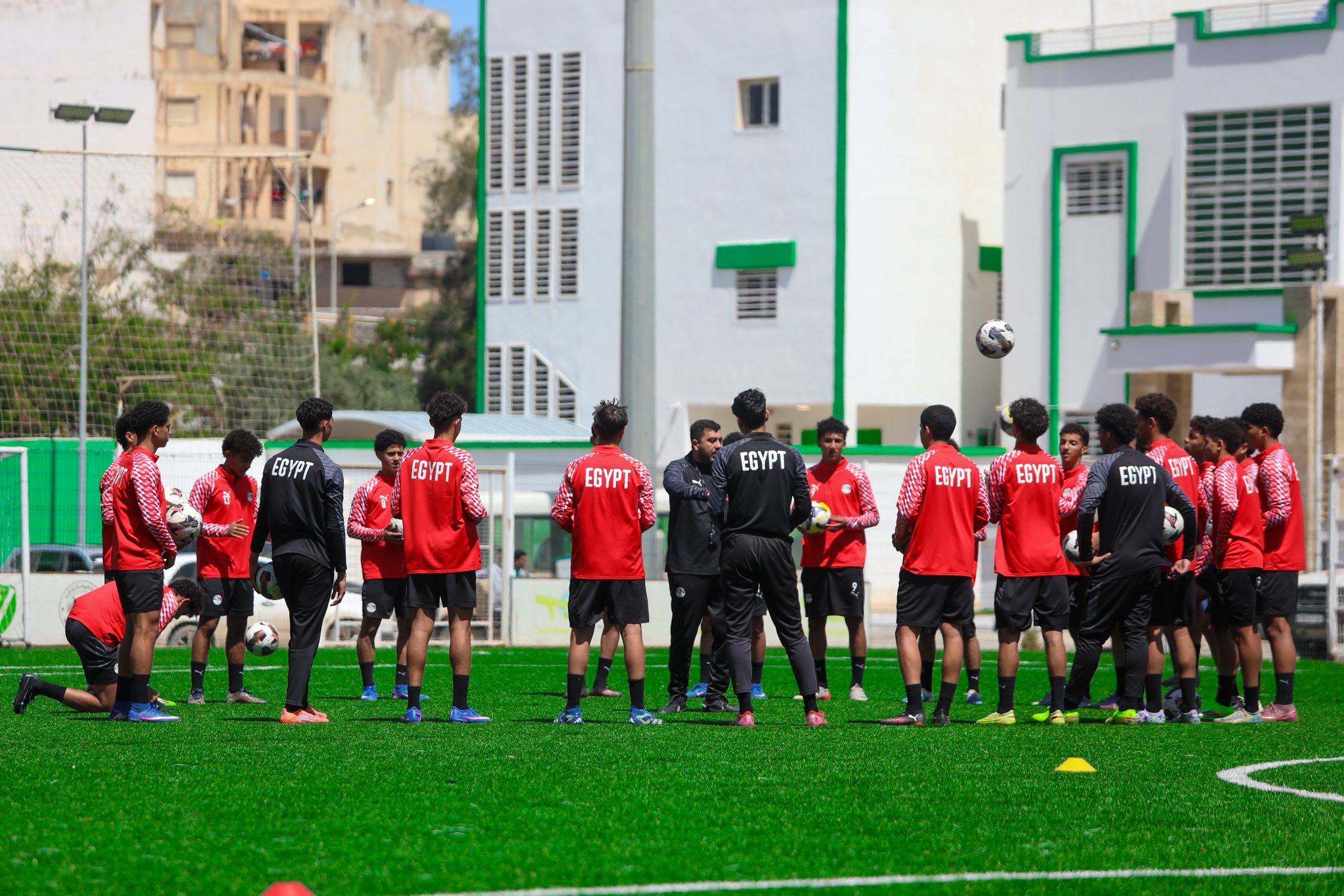 661183953_976424948073132_1785032412336838843_n