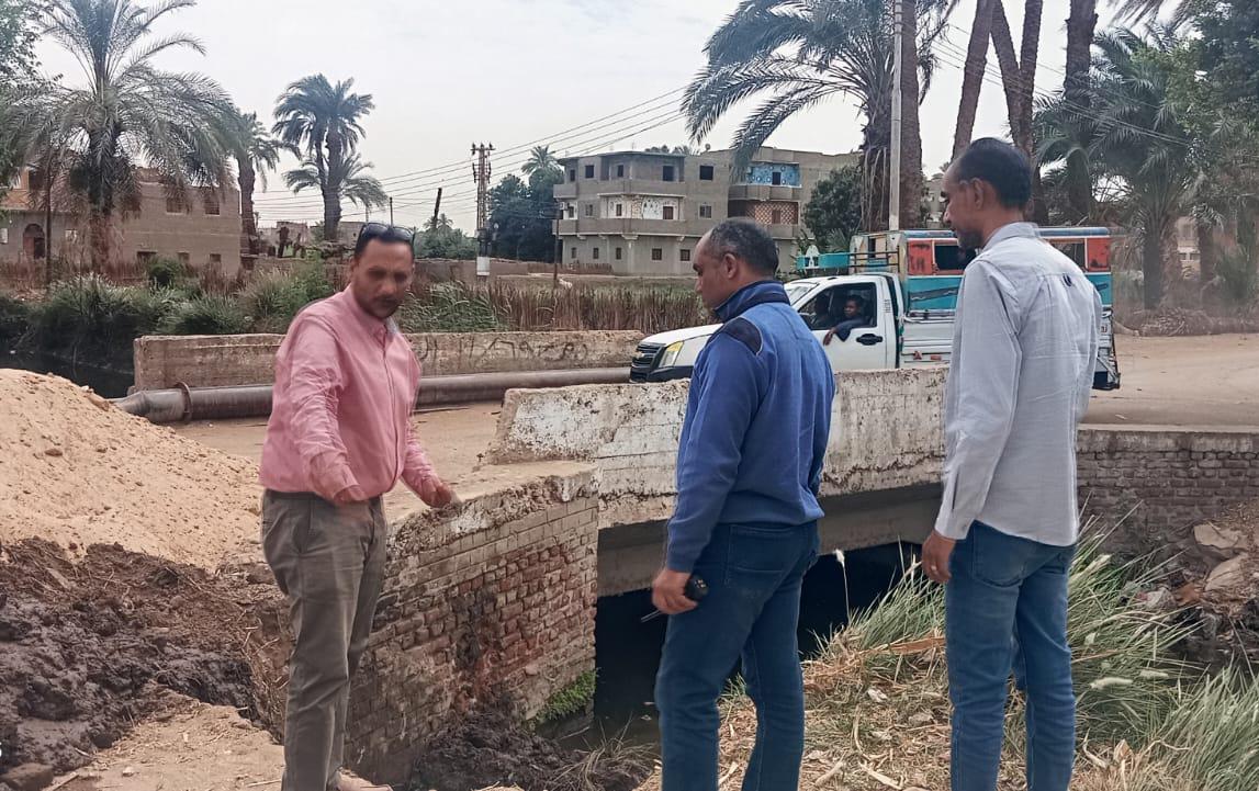 1001733725 1001733725