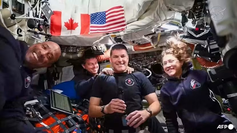 df81f6b6-b51b-4f77-a_2909_040039